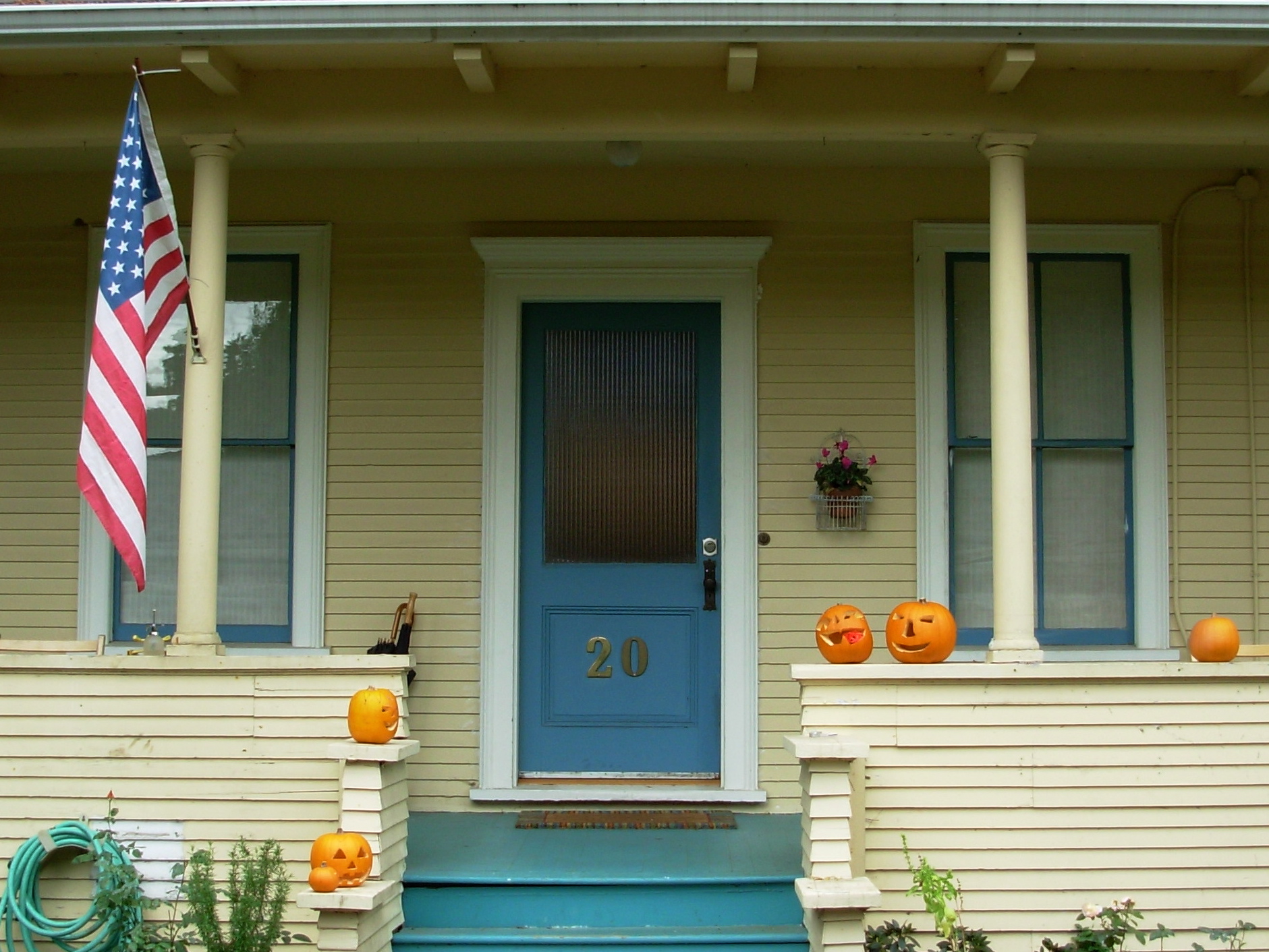 porch-at-halloween porch-at-halloween