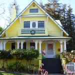 winteryellowhouse winteryellowhouse