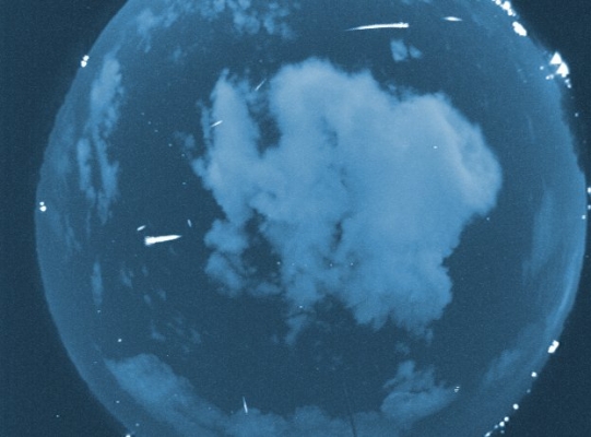 634356main_lyrids_composite_lg